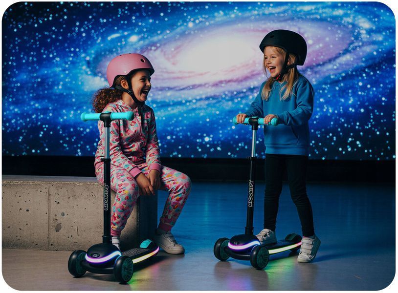Трехколесный самокат Ricokids Leddi 766001 фото