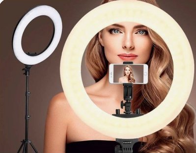 Лампа кільцева косметологічна з регулюванням світла і сумкою 9630 фото