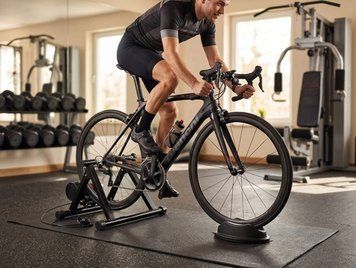Магнитный велотренажер Go Active Rollentrainer 120кг Go Active  фото
