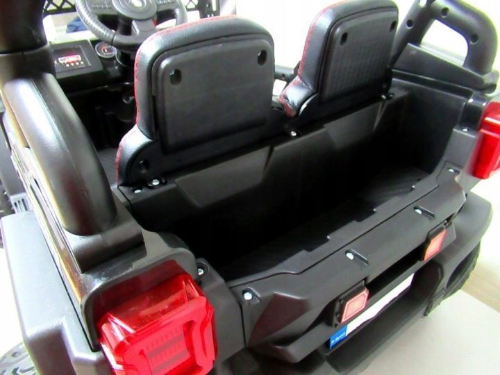 Детский электромобиль X17 R-SPORT Черный X17 фото